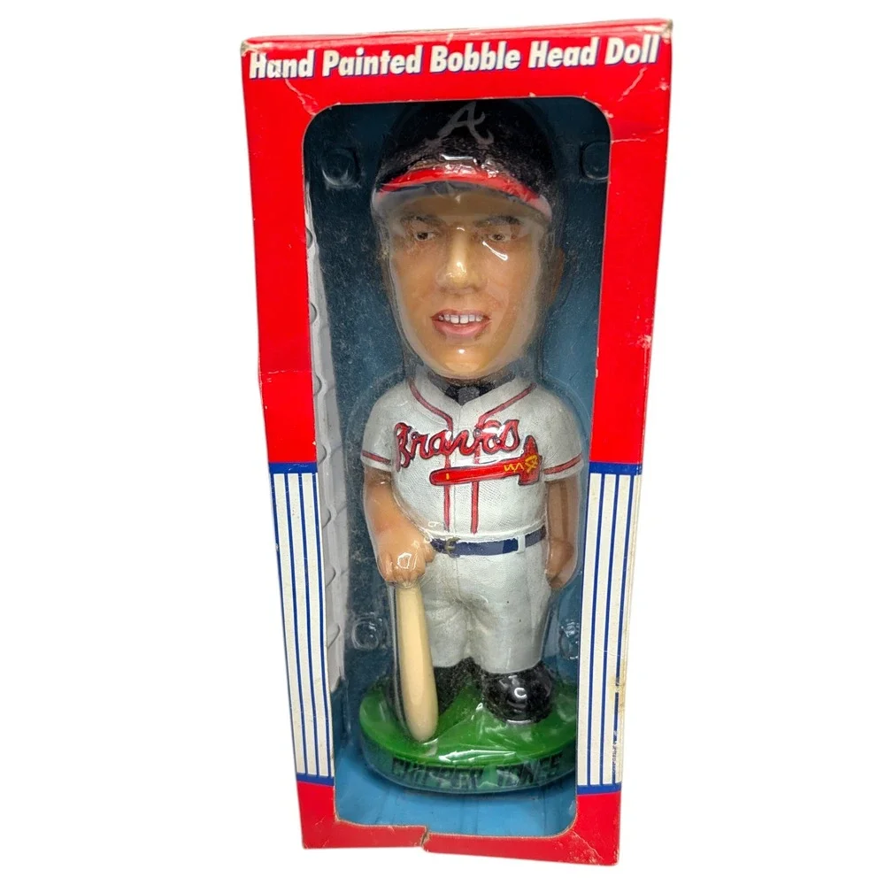 Chipper Jones 2001 MLB Hand‎ Painted Bobble Head Collector's Doll Brand New